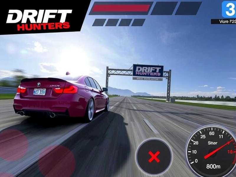 Detailed heat map visualization of tires during a drift in Drift Hunters